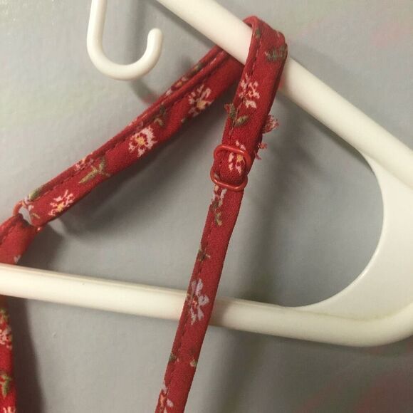 hippie rose thin strap red top dainty flowers size m cottage core farm country - Picture 4 of 9